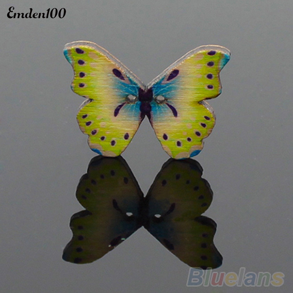 Set 50 Nút Gỗ 2 Lỗ Hình Bướm Nhiều Màu Sắc