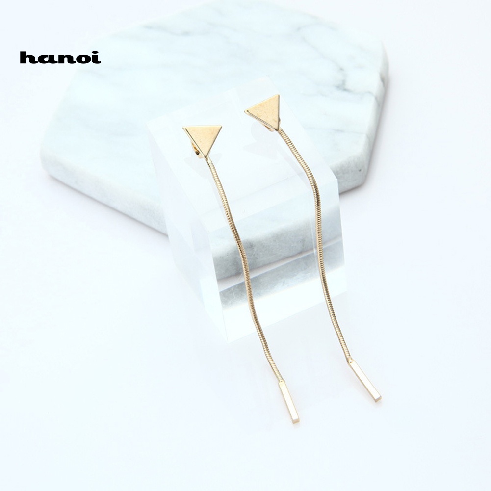 Đôi Khuyên Tai Dài Gắn Núm Tua Thời Trang Cho Nữ