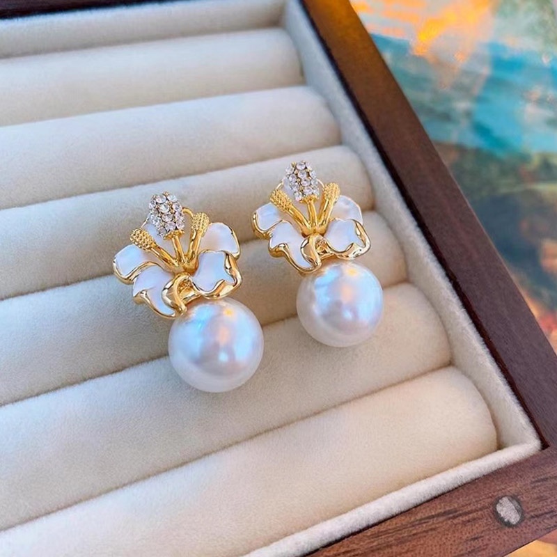 Khuyên Tai Cao Cấp Hình Hoa Đính Đá Ngọc Trai Phong Cách Hàn Quốc Nhật Bản