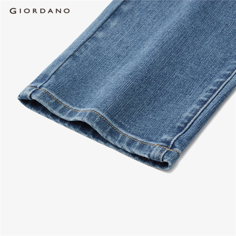 Quần jean cạp vừa in hình năm túi GIORDANO 18113619