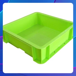 Thùng nhựa đặc kích thước: 330x330x100mm