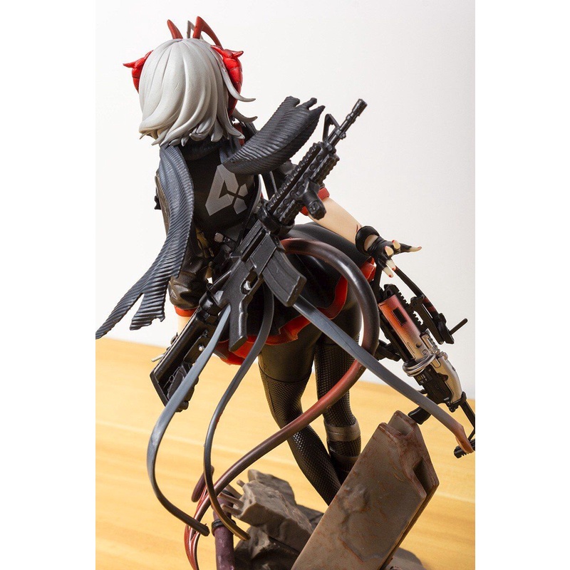 Mô Hình Nhân Vật Nữ Anime Sarkaz Mercenary W Arknights Tỉ Lệ 1 / 7