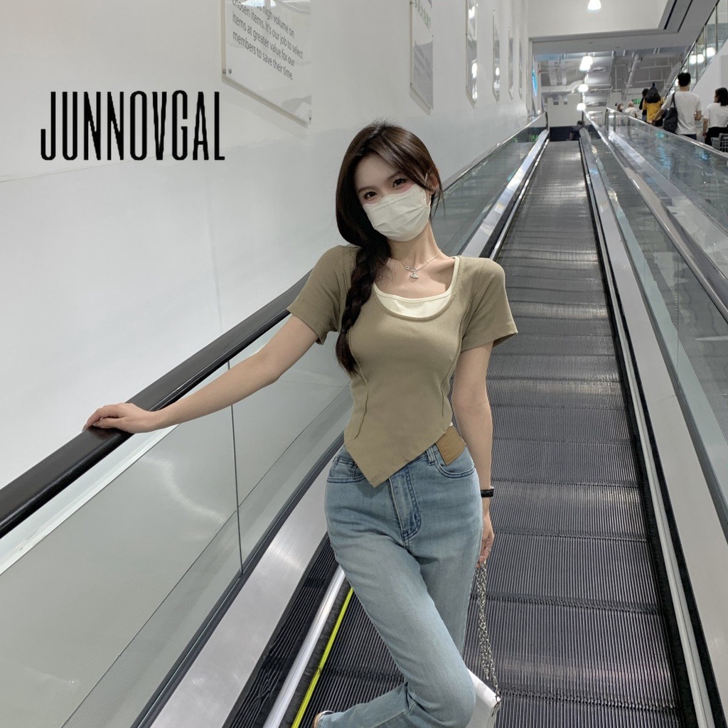 Áo Thun Tay Ngắn Cổ Vuông Dáng Ôm Phối Màu Tương Phản Thời Trang 2023 Cho Bạn Gái