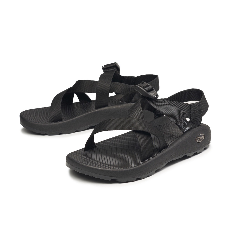 Xăng đan Đi Biển Cột Dây Màu Đen Cổ Điển Chaco Z1