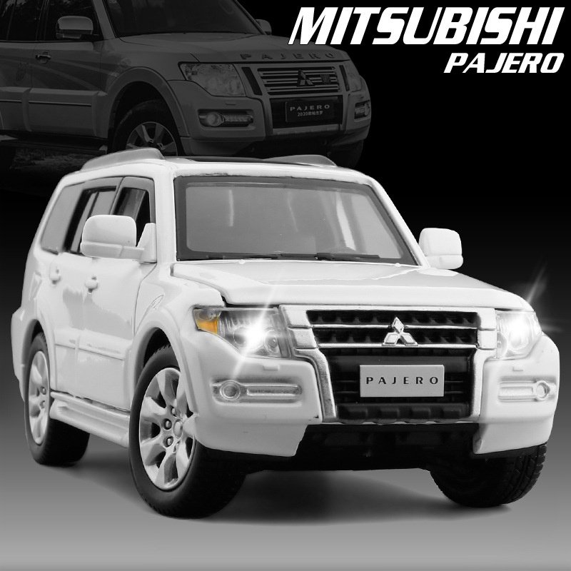 Mô Hình Xe Hơi Mitsubishi Pajero V97 Tỉ Lệ 1 / 32 Có Đèn Và Âm Thanh Sống Động