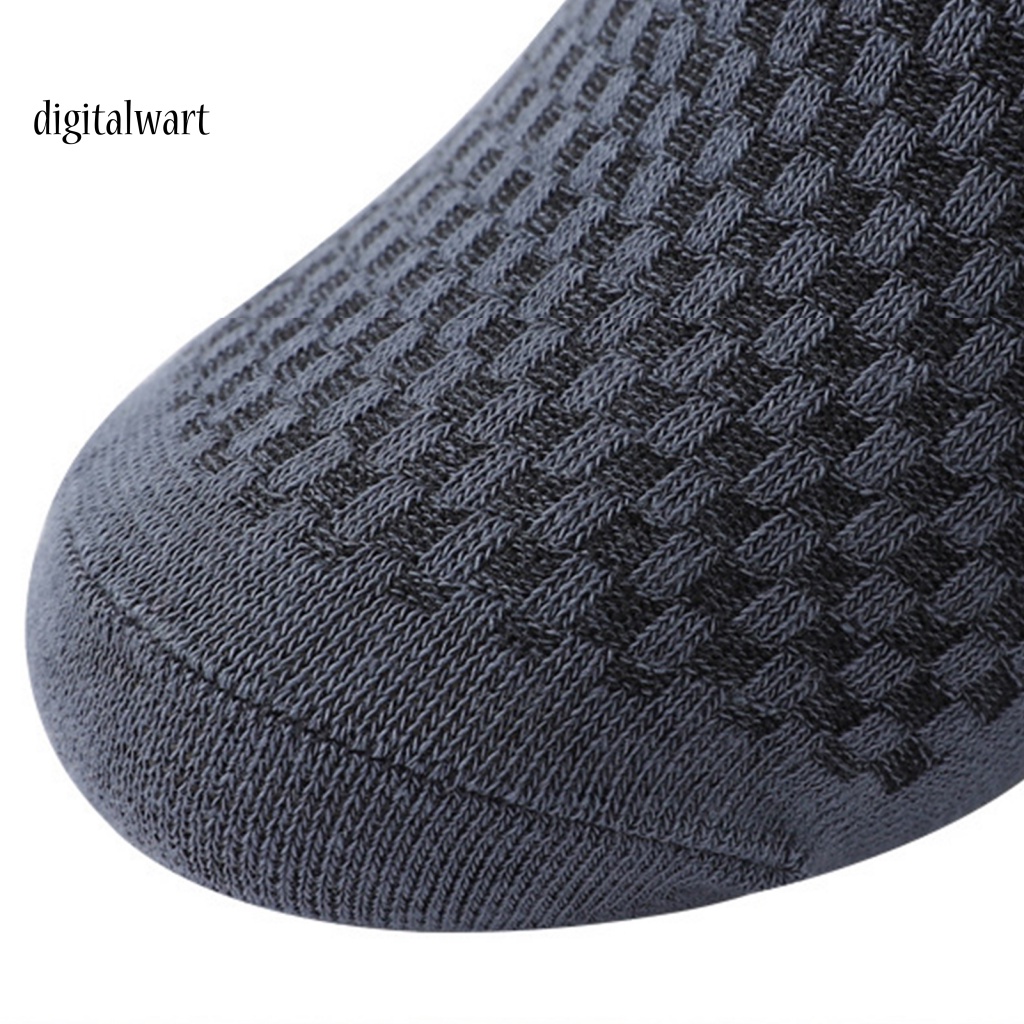 Kỹ Thuật Số| Set 10 Đôi Vớ Thể Thao Nhẹ Co Giãn Thấm Hút Tốt Màu Sắc Đơn Giản Dành Cho Nam