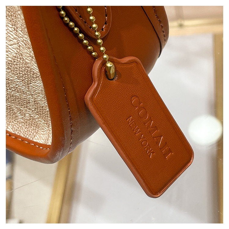 Túi Đeo Vai Famy Dáng Vuông Nhỏ Thời Trang 2023 Sang Trọng Cho Nữ