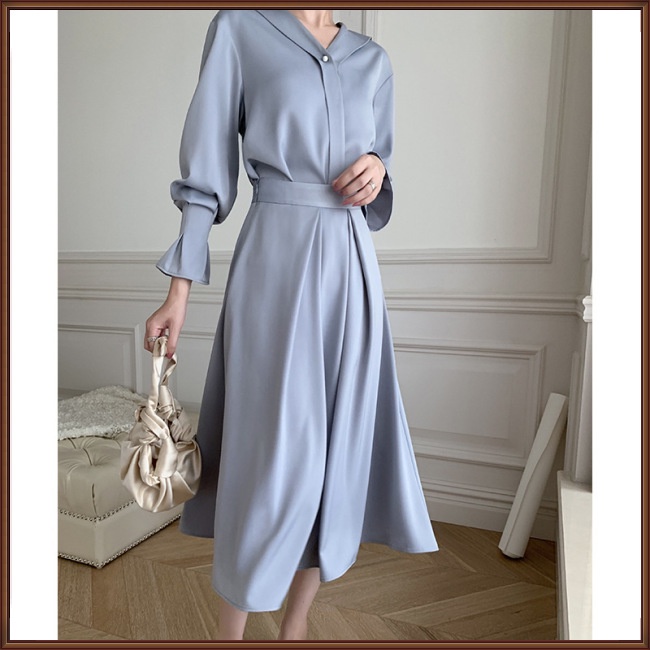 Áo Tay Dài Ống Loe Phối Bèo Và Chân Váy Lưng Cao Màu Sắc Trơn Dành Cho Nữ