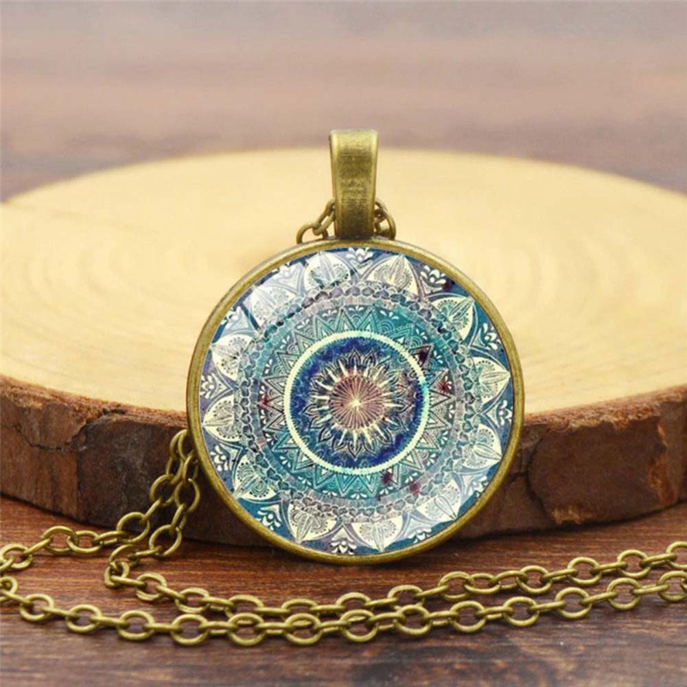 Vòng cổ Mặt Tròn Kính Cabochon Phong Cách Mandala Cổ Điển