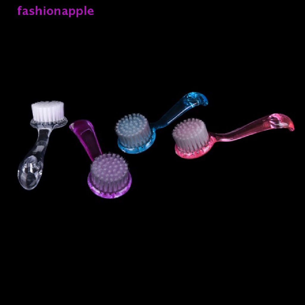 Bàn Chải Mềm Chà Móng Tẩy Bụi Bẩn Tiện Dụng