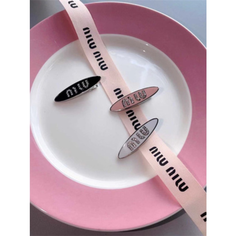 Kẹp Tóc Mỏ Vịt Hình Oval Đính Đá Lấp Lánh Hai Màu Dễ Thương