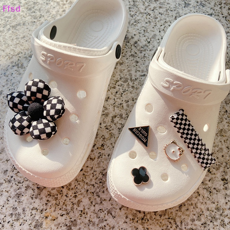 1 Bộ Phụ Kiện Trang Trí Giày Hình Hoa Dễ Thương DIY