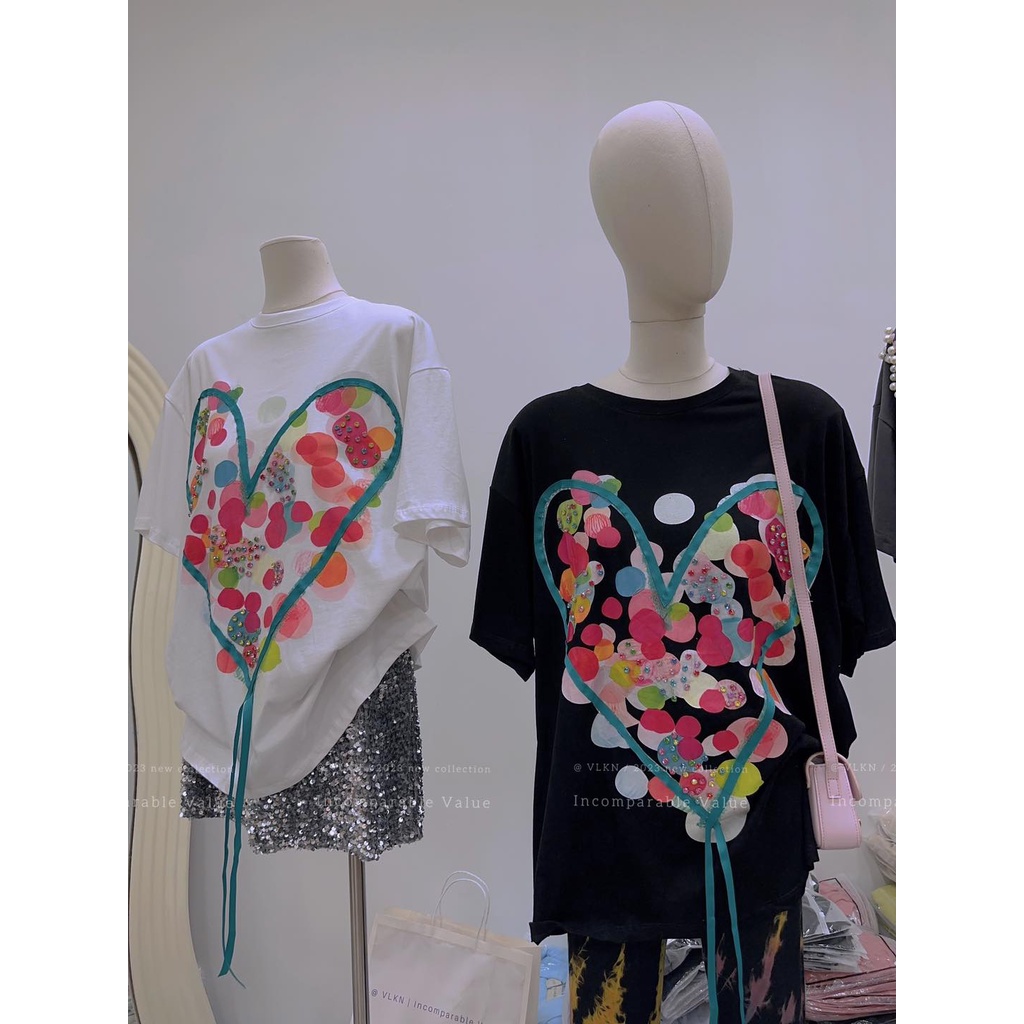 Áo phông trái tim dây viền