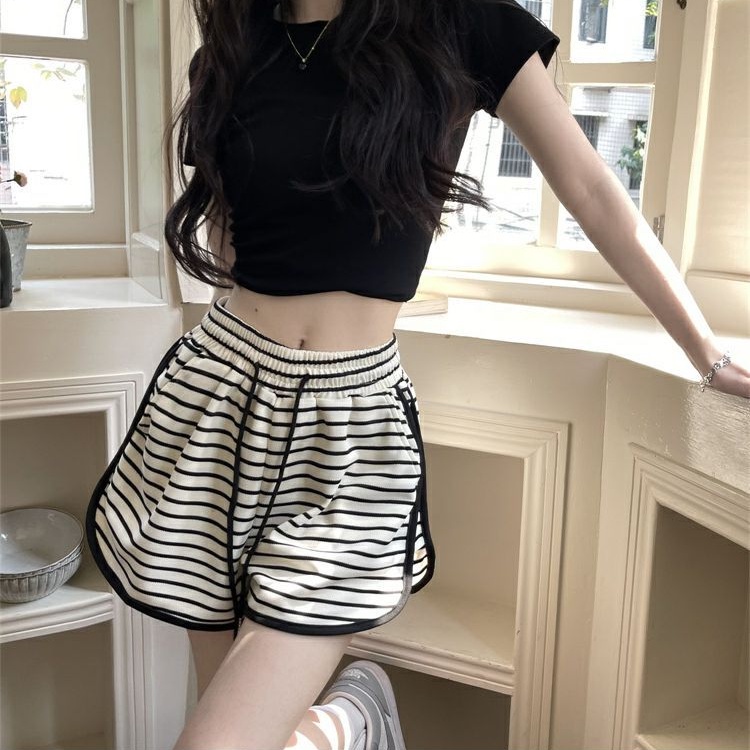 Quần Short Thể Thao Lưng Cao Ống Rộng Họa Tiết Kẻ Sọc Thiết Kế Mới Năng Động Thời Trang Dành Cho Mùa Hè