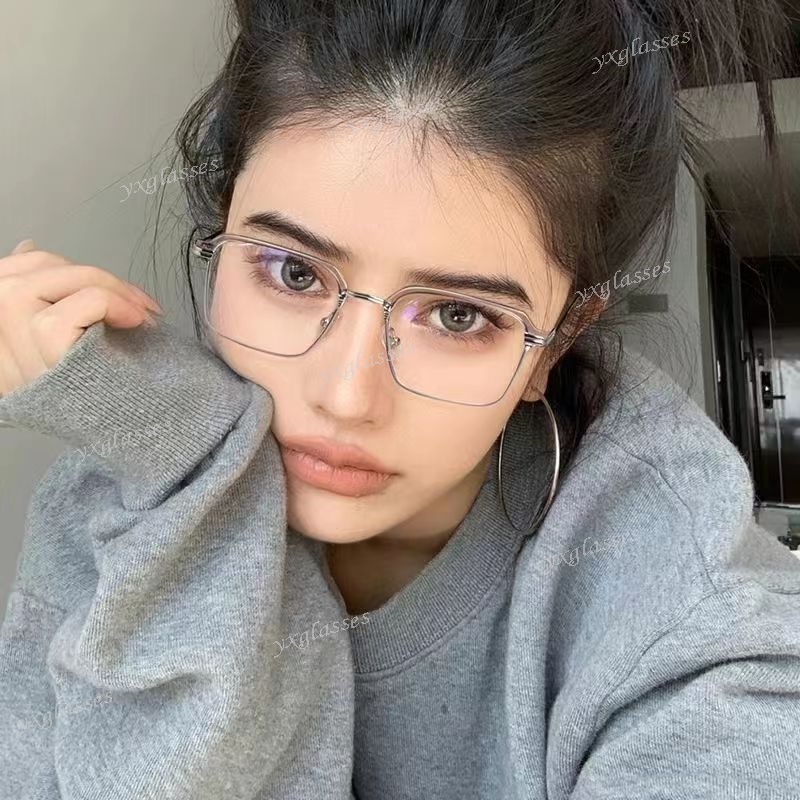 Kính Mát Gọng Vuông Kim Loại Chống Tia UV Ánh Sáng Xanh Thay Đổi Màu Sắc Thời Trang Cho Nam Và Nữ