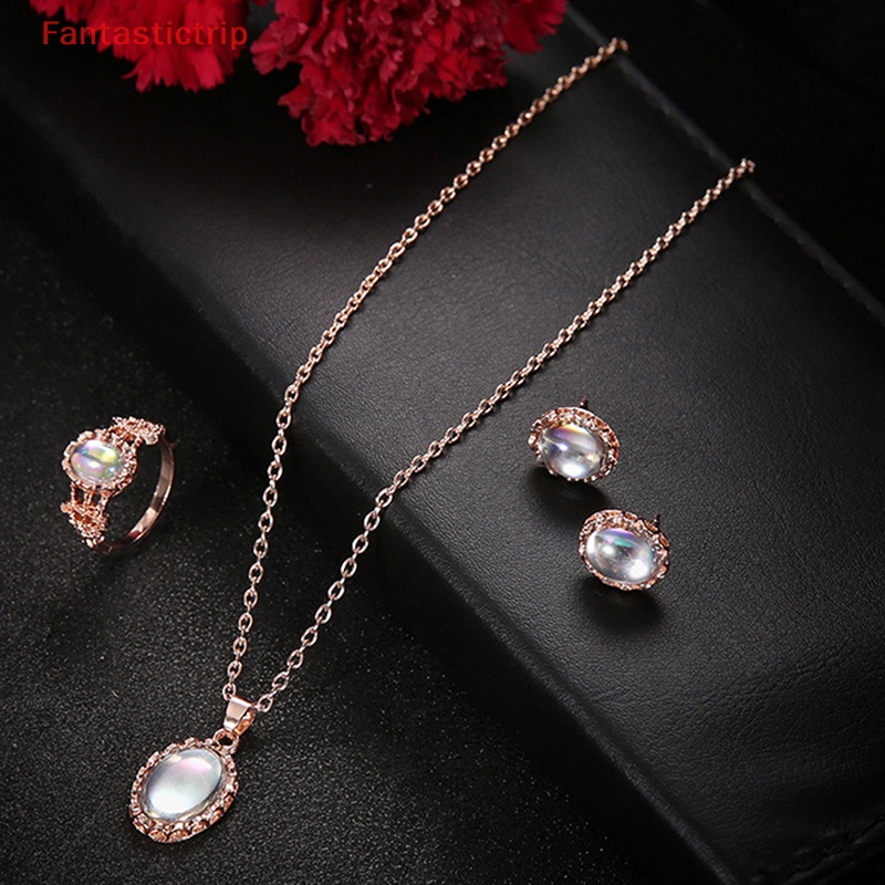 Bộ Trang Sức Nhẫn / Bông Tai / Vòng cổ Mạ Vàng Đính Đá Opal Nhân Tạo Hình Oval Thanh Lịch Cho Nữ