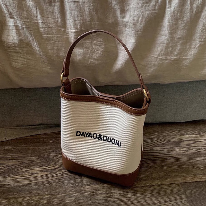 Túi Đeo Chéo Vải canvas In Chữ Phối Màu Độc Đáo Thời Trang Hàn Quốc Dễ Phối Đồ Cho Nữ