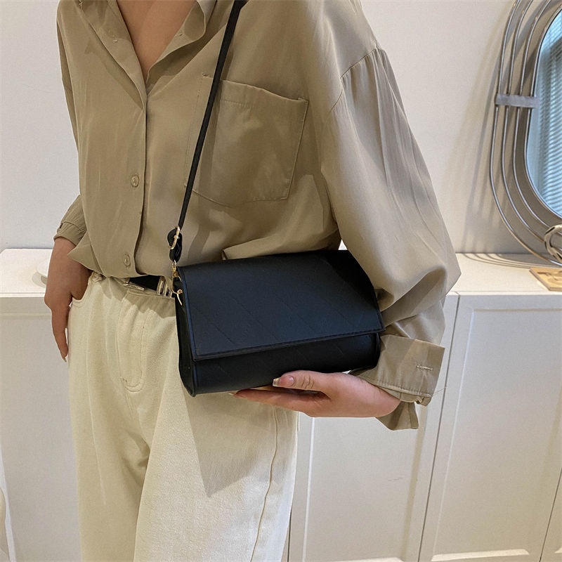 Túi Xách Đeo Vai Hình Vuông Cỡ Nhỏ Phối Dây Đeo Sợi Xích Phong Cách Phương Tây Thời Trang Cao Cấp Cho