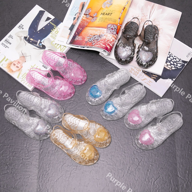 ✿Hàng Có Sẵn! Hộp Đựng Tai Nghe✿ Xăng đan Đế Mềm Họa Tiết Trái Tim Hoạt Hình Xinh Xắn Dành Cho Bé Gái