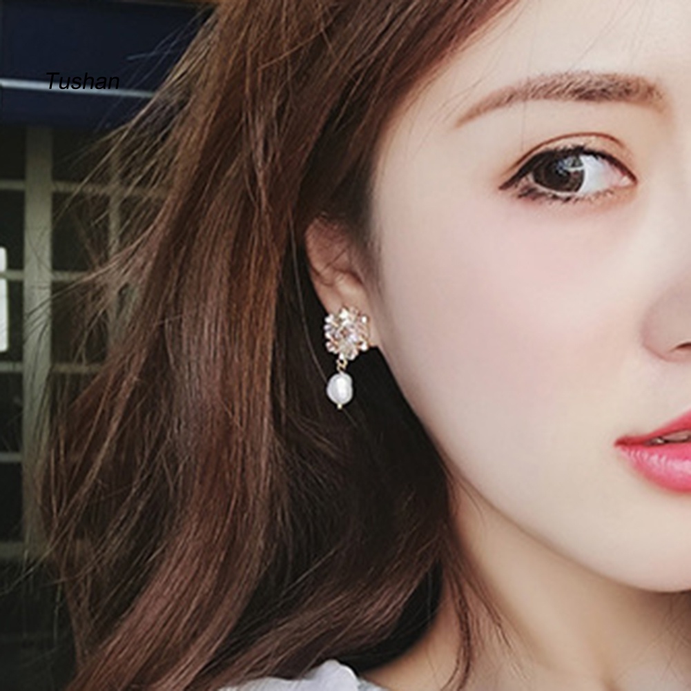 Khuyên Tai Nữ Hình Bông Hoa Thời Trang