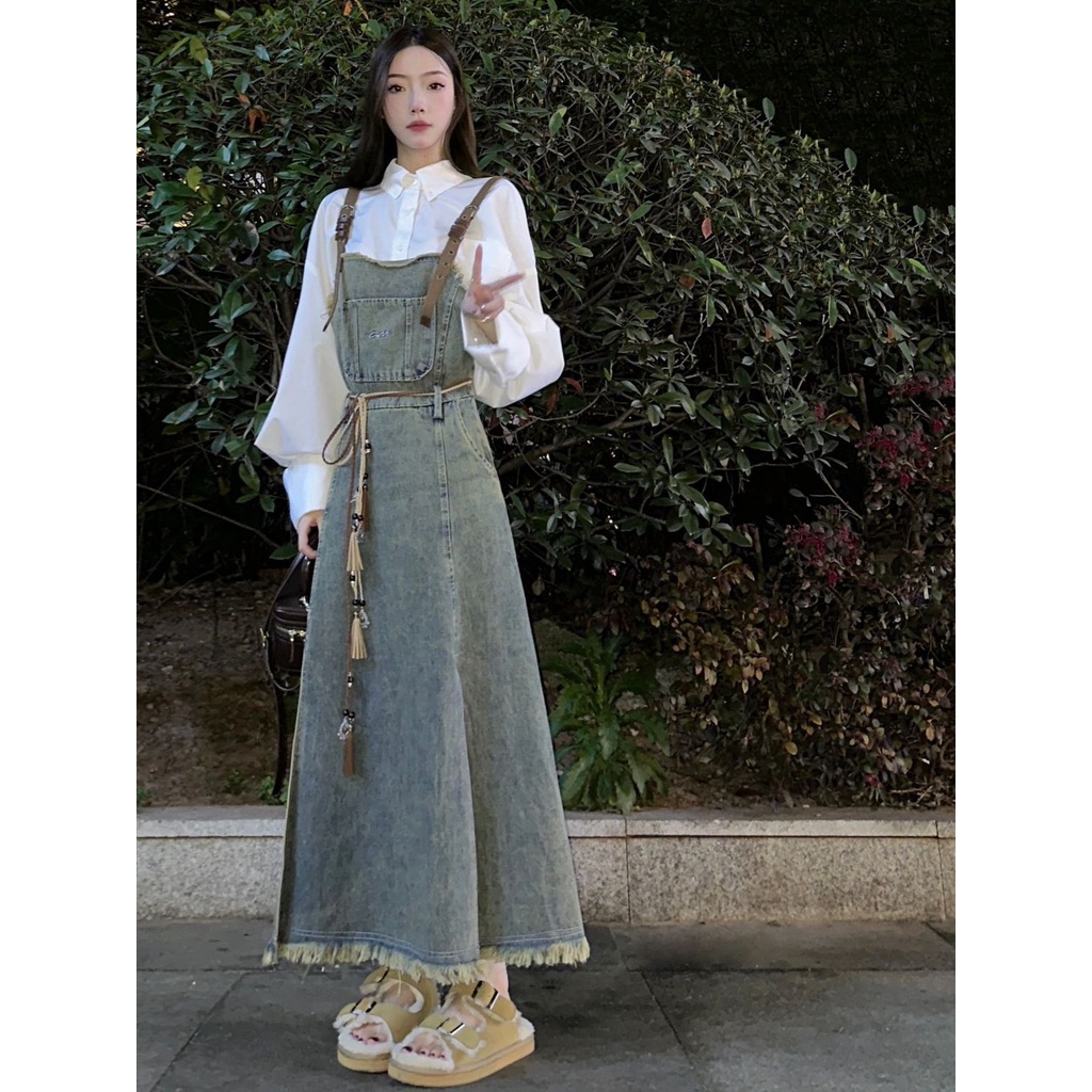 Set 2 món phiên bản Hàn Quốc phong cách retro  denim dây đeo váy nữ sinh + áo sơ mi dài tay