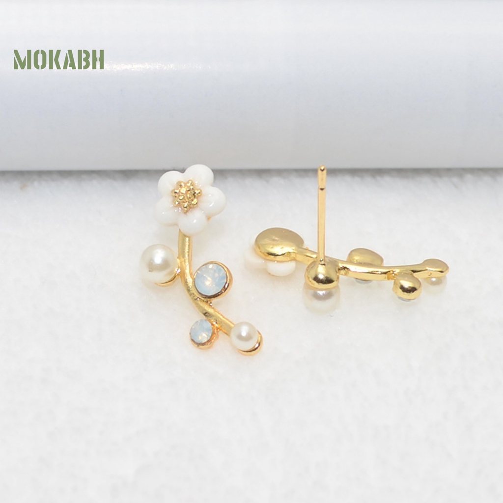 1 Đôi Bông Tai Hình Hoa Đính Ngọc Trai Nhân Tạo Thời Trang