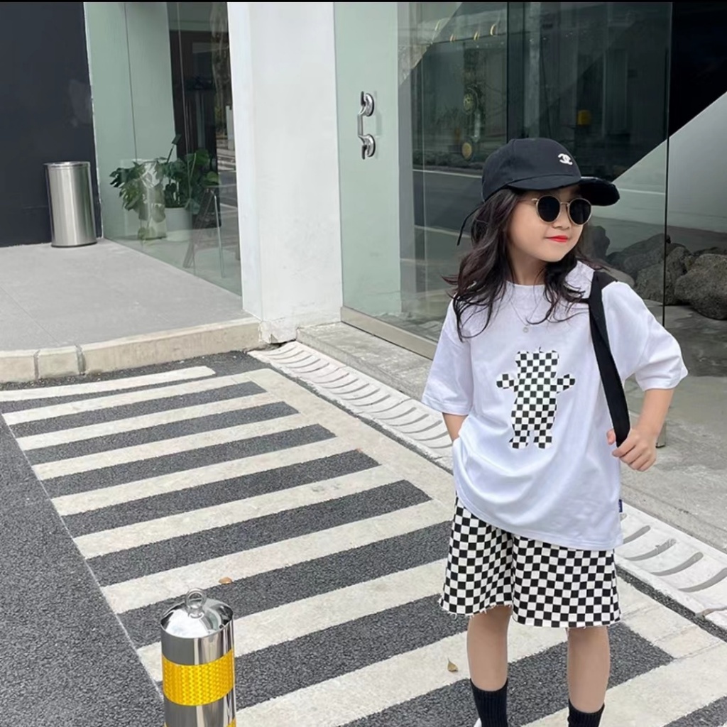 Áo Thun Cotton Màu Trơn Tay Ngắn Dáng Rộng In Họa Tiết Hoạt Hình Phong Cách Hàn Quốc Thời Trang Mùa Hè 2023 Cho Bé Gái