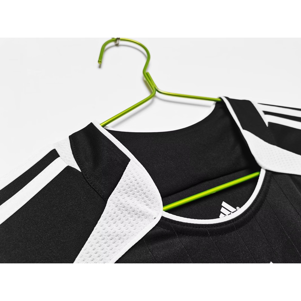 Áo Thun Bóng Đá Tay Dài Màu Đen In Chữ Real Madrid 06 AAA + Phong Cách Vintage