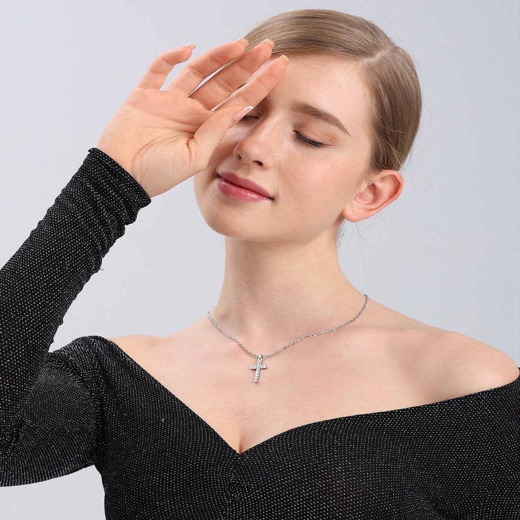 Vòng cổ Kim Loại Mỏng Mặt Thánh Giá Đính Đá Phong Cách Retro Cho Nữ