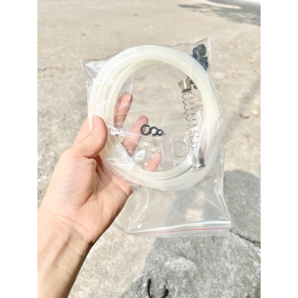 Bộ dây dẫn nước bàn là bình treo Silvel ES-94A