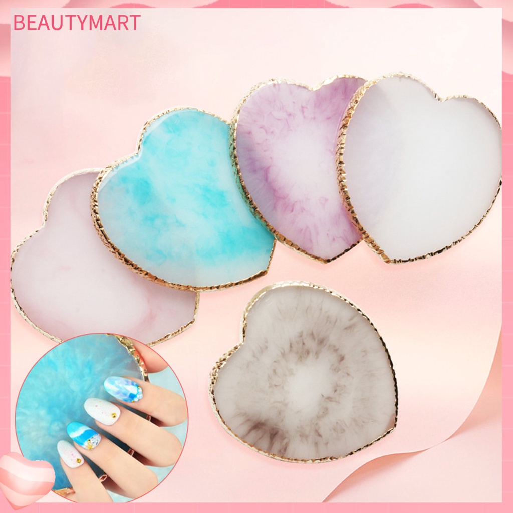 Khay Đựng Màu Sơn Móng Tay Bằng Nhựa Hình Trái Tim Tinh Tế