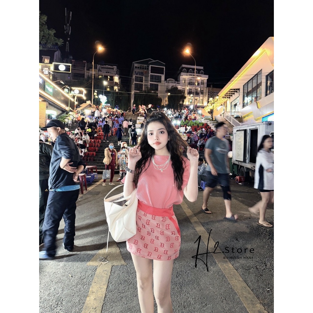 SÉT ÁO THUN + CHÂN VÁY  - O04658