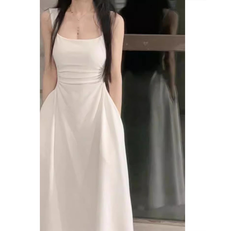 Đầm Hai Dây Dáng Dài Ôm Eo Màu Trắng Phong Cách Pháp Thời Trang Mới 2023