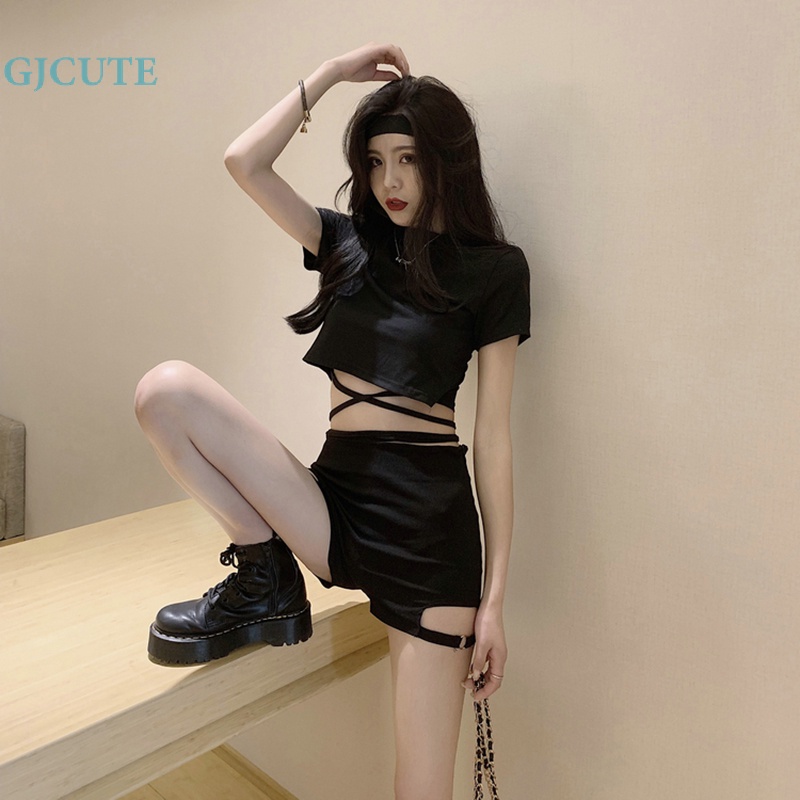 Set Áo Thun Ngắn Tay + Quần Short Lưng Cao Thời Trang Nữ