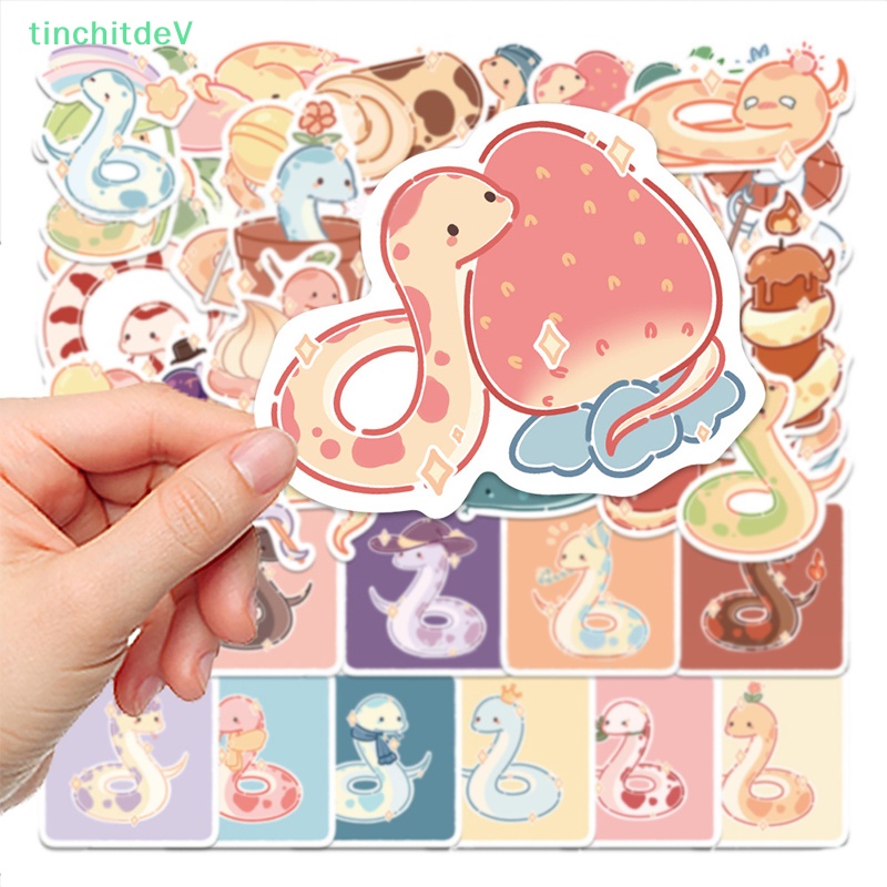 Bộ 50 Miếng Dán Trang Trí Xe Hơi Họa Tiết Hoạt Hình Động Vật / Rắn Độc Đáo DIY