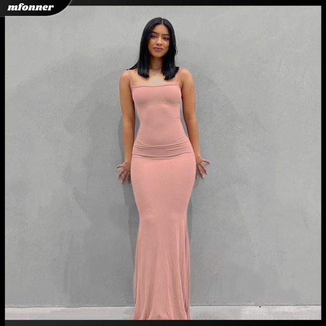 Đầm Dài Hai Dây Màu Sắc Thời Trang Gợi Cảm Cho Nữ