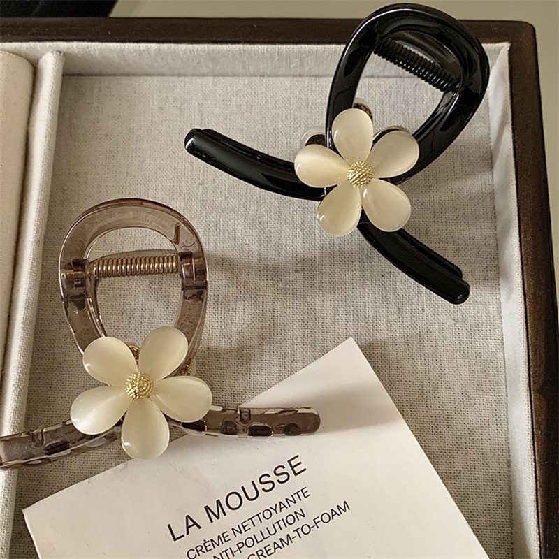 Kẹp Tóc Hình Cá Mập Đính Đá Opal Cao Cấp Cho Nữ