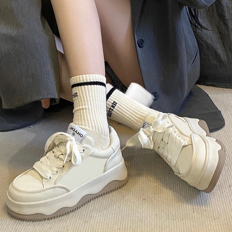 Giày Mũi Tròn Đế Dày Dễ Phối Đồ Thời Trang Xuân Hè 2023