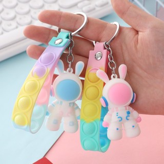 Móc khóa hình thỏ phi hành gia hoạt hình đáng yêu