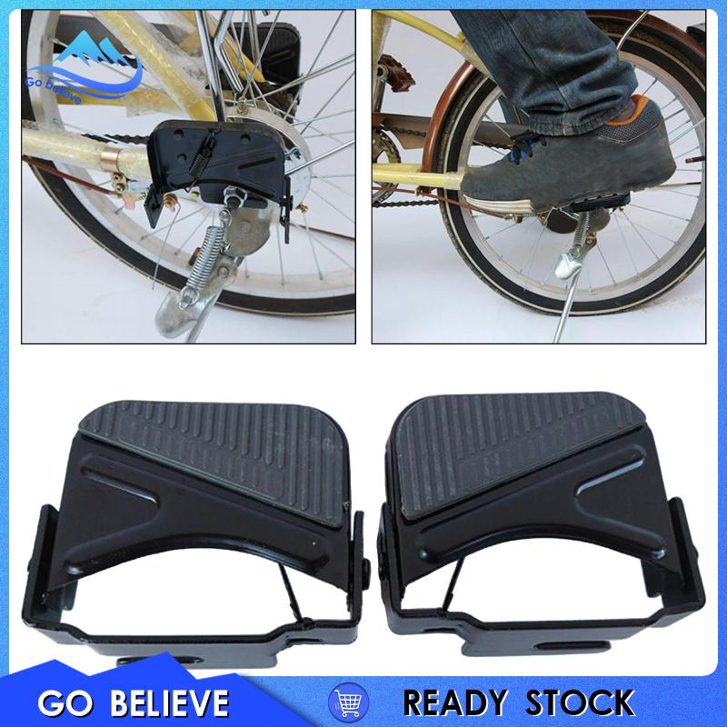 1 cặp bàn đạp sau có thể gập lại chỗ để chân ghế sau chốt chân