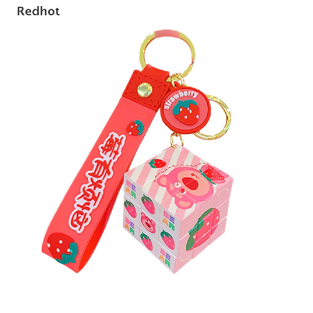 1 Móc Khóa Hình Gấu Và Dâu Tây Dễ Thương