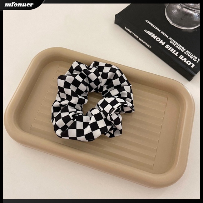 Băng Đô Cài Tóc Họa Tiết Caro Trắng Đen Hiện Đại