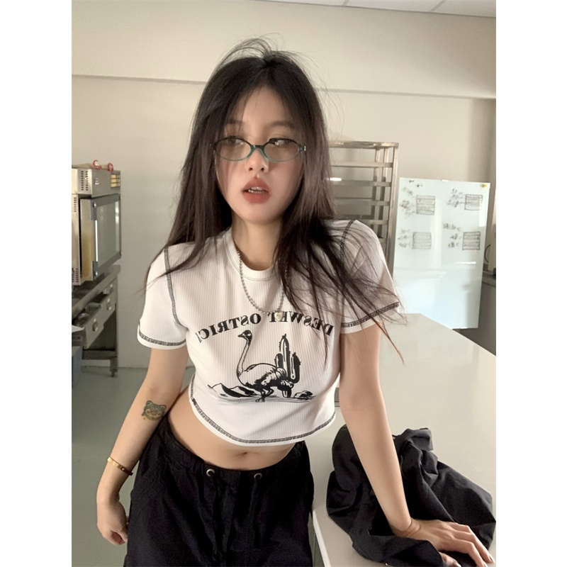 Áo Thun Lửng Tay Ngắn In Chữ Trẻ Trung Cho Nữ