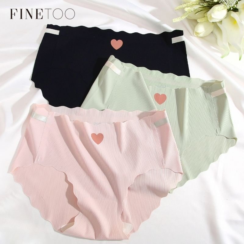 FINETOO Quần Lót Cotton Lụa Thoáng Khí Thoải Mái In Hình Trái Tim Dễ Thương Cho Nữ