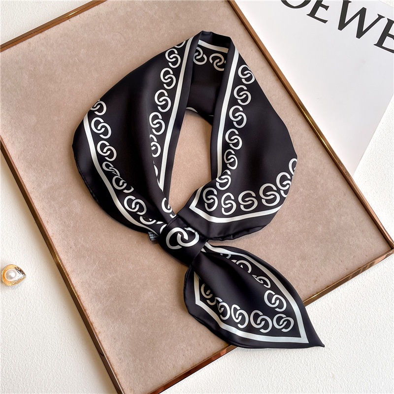 Khăn Quàng Cổ Lụa Hai Lớp Đơn Giản Phong Cách Mới