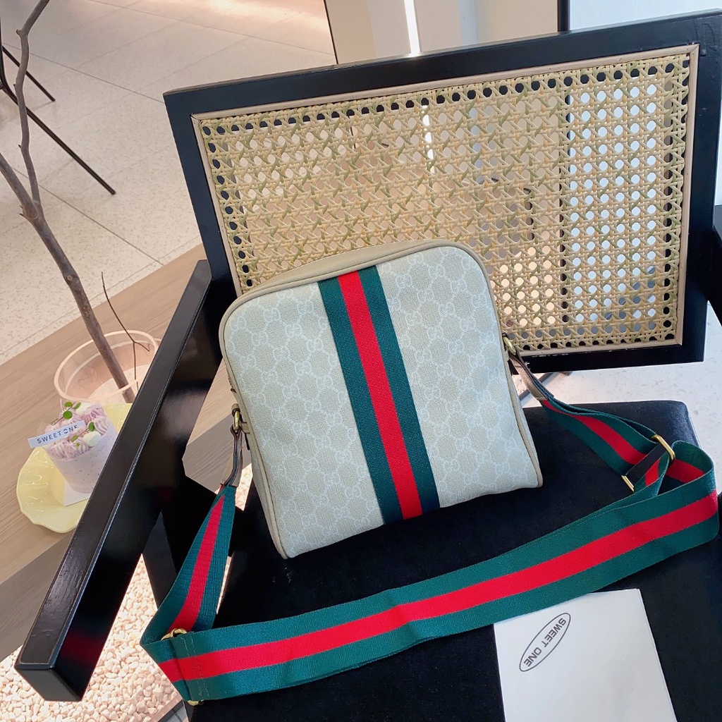 Túi Đeo Chéo Một Bên Vai Đựng Máy Ảnh GG 2023 Phong Cách Retro