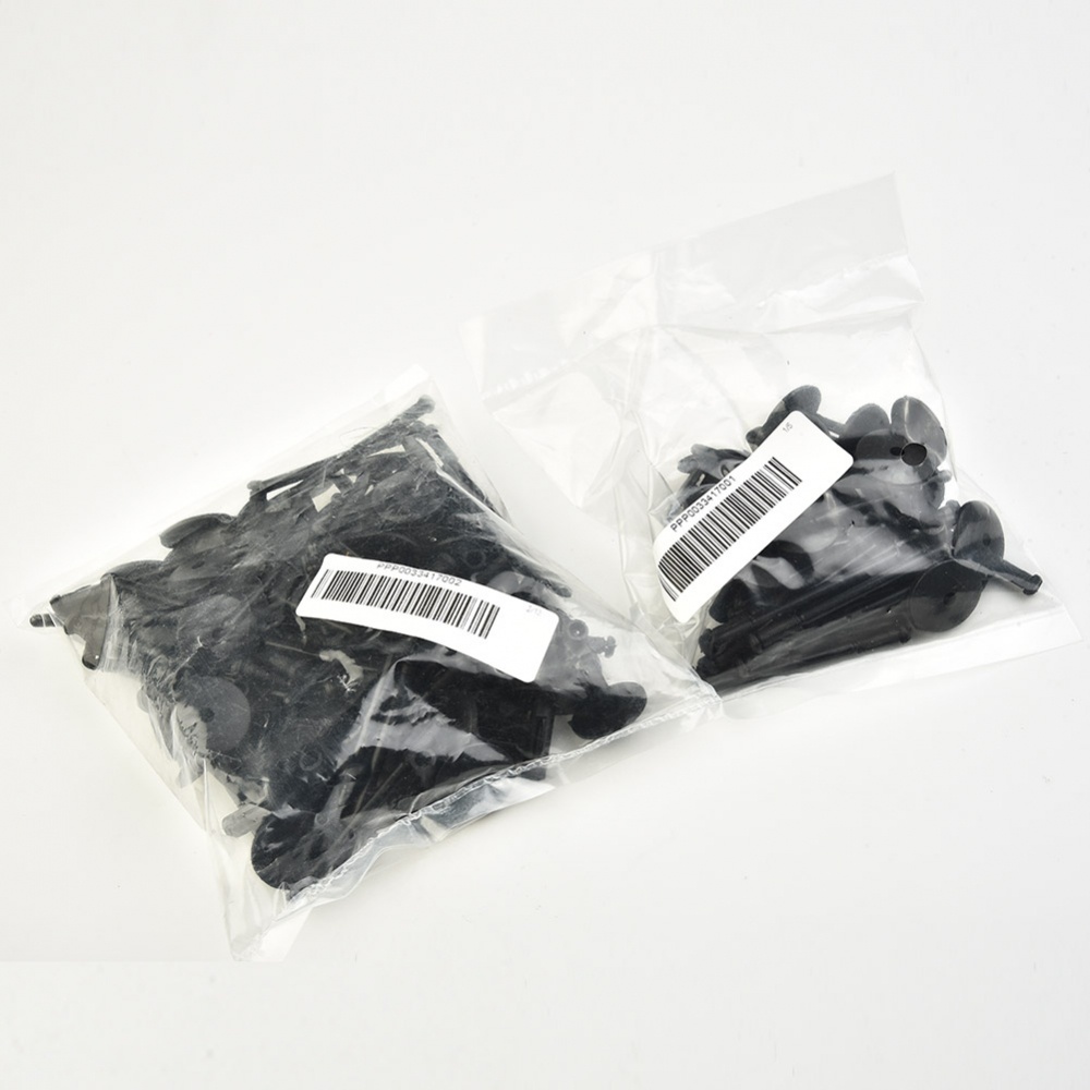 Đinh Tán Nhựa 5.2MM Màu Đen Cho Xe BMW