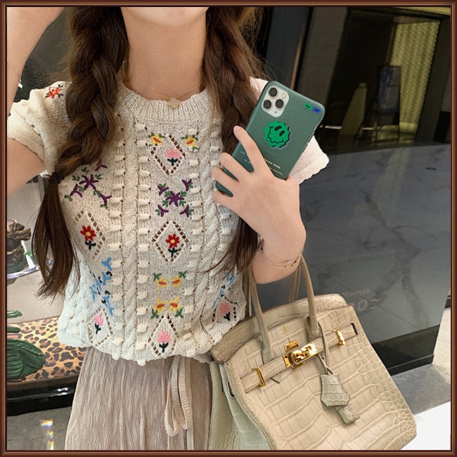Áo Sweater Dệt Kim Tay Ngắn Cổ Tròn Thêu Hoa Kiểu Cổ Điển Dễ Thương Cho Nữ