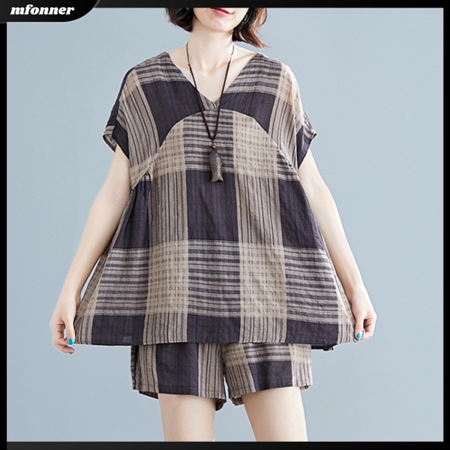 Set Áo Tay Ngắn Cổ Chữ V + Quần Short Dáng Rộng Thời Trang Cá Tính Cho Nữ