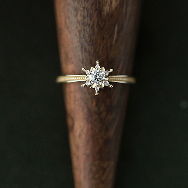 Nhẫn Cưới Bằng Thép Titan Hình Bông Tuyết Đính Đá Zircon Đơn Giản Thời Trang Dành